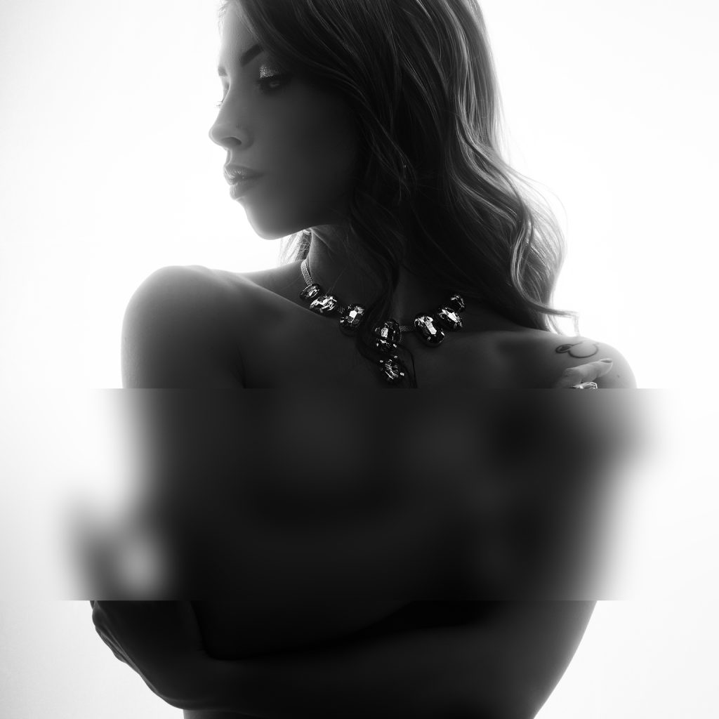 bea instagram sfocato nudo 2
